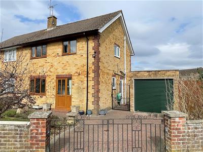 Minimum bedroom properties for sale from Hillier & Wilson Estate Agents Abbey Close (906 sq.ft)